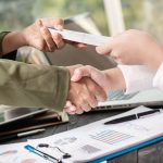 Rachat de crédit avantages inconvénients : analyse