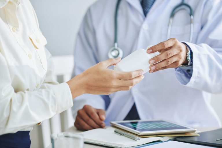 Le doublement de la franchise médicale prévu pour fin mars!