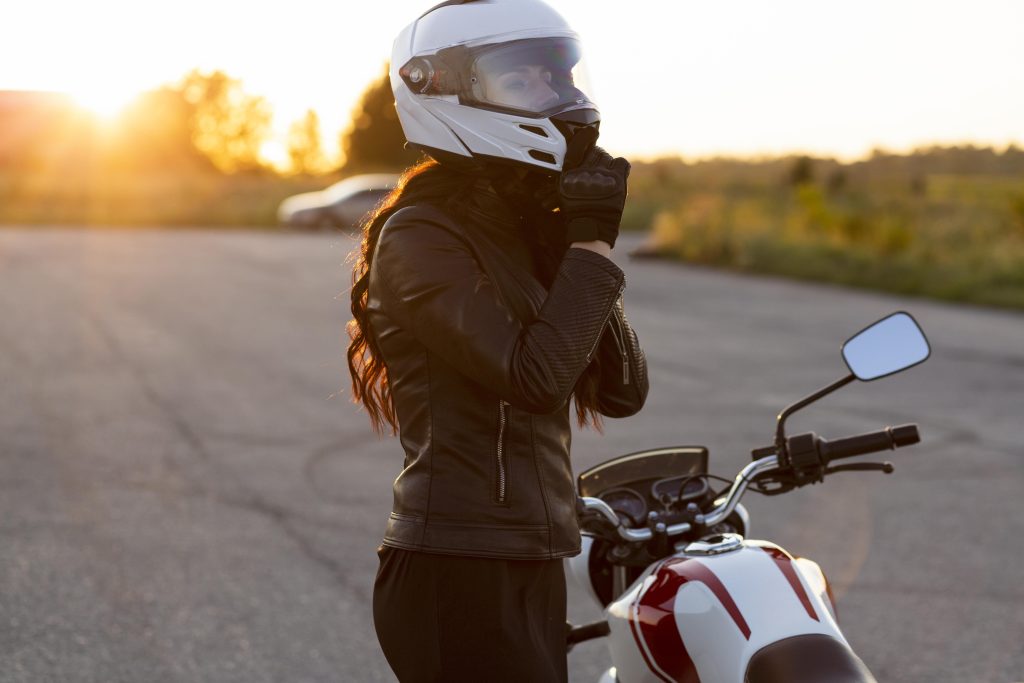 Comment souscrire à une assurance 2 roues sans permis : guide complet