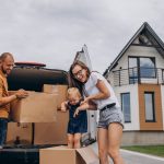 Astuces pour réduire le coût de votre assurance auto et habitation